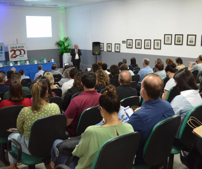 Palestra com Roberto Argenta marca a 15ª Ed. do Tá na Hora Cruz Alta 