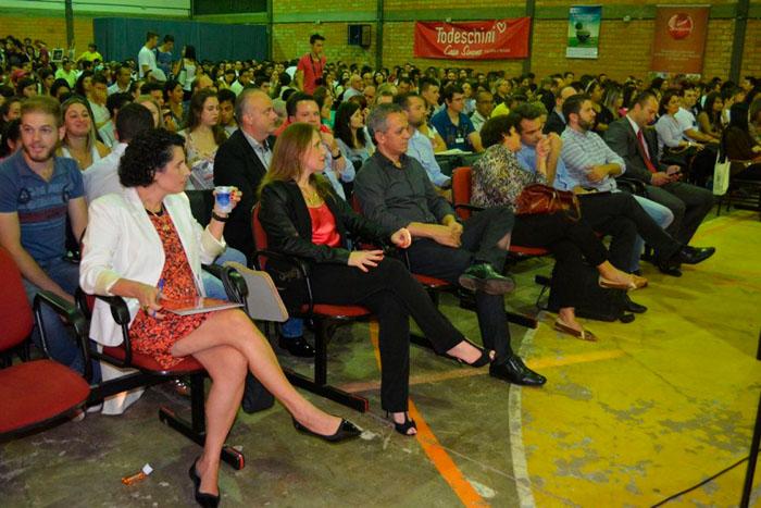 ACI esteve presente na primeira noite do V Fórum de Sustentabilidade do Alto Jacuí