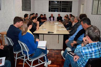 XIII FENATRIGO: Comissões avançam trabalho de organização 