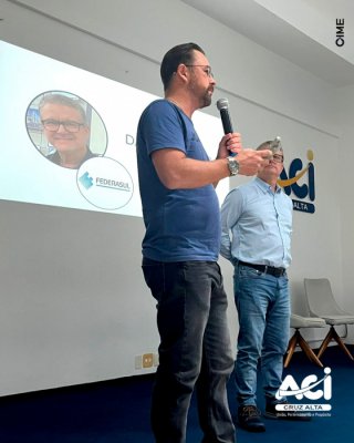 Conexão, informação e desenvolvimento em pauta